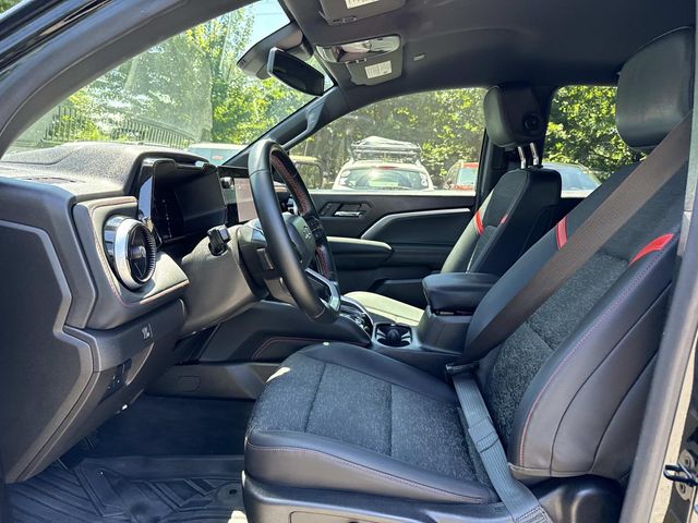 Used 2023 Black Chevrolet Z71 image 13