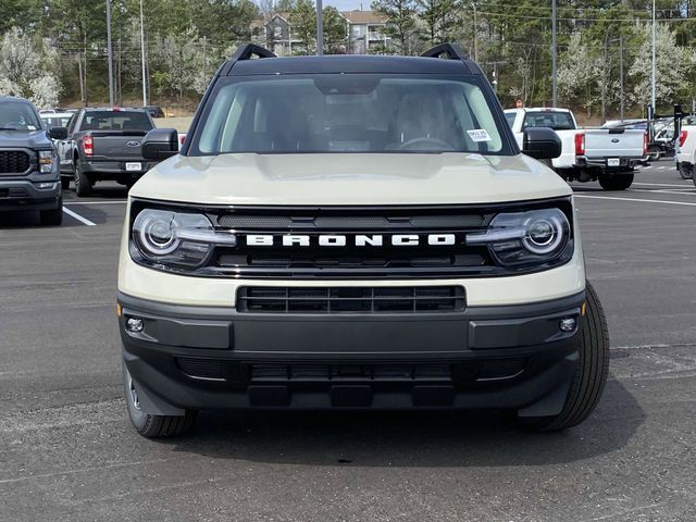 2024 Ford Bronco Sport Outer Banks 2