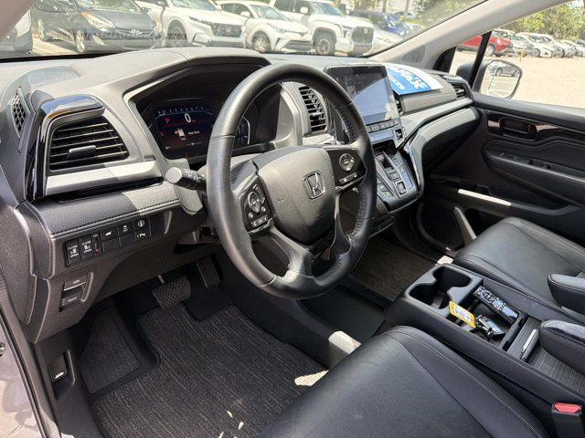 Used 2022 Honda Odyssey Van