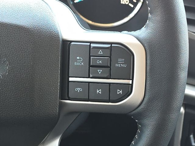 2024 Ford Expedition XLT:B02304