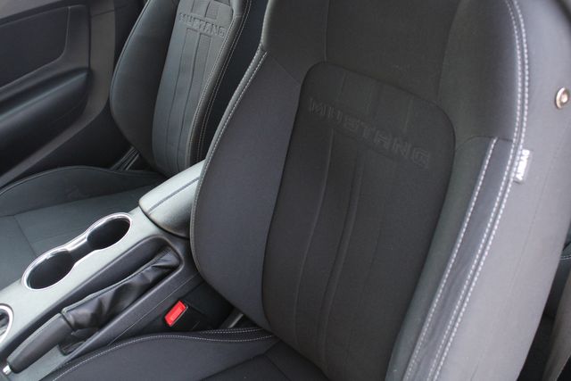 Used 2022 Black Ford EcoBoost image 5