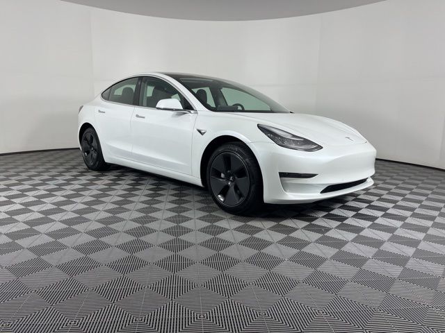 2019 Tesla Model 3 Standard Range Plus 2