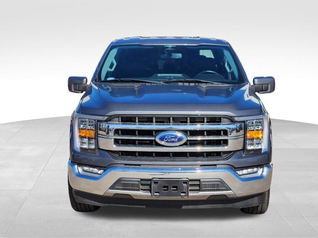 2022 Ford F-150 Lariat 2