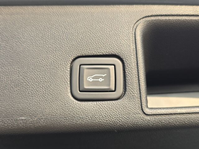 Photo of 2023 GMC Terrain SLE in Dallas, GA - 12,  2023 GMC Terrain SLE:C02329