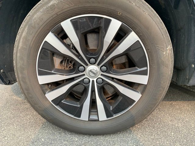 Used 2021 Blue Volvo T8 Inscription Expression image 9