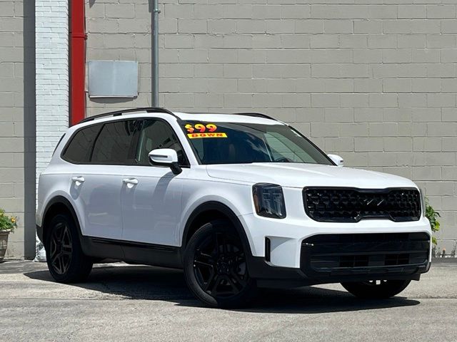 Glacial White Pearl 2025 Kia Telluride SUV / Crossover All-Wheel Drive 8-Speed Automatic