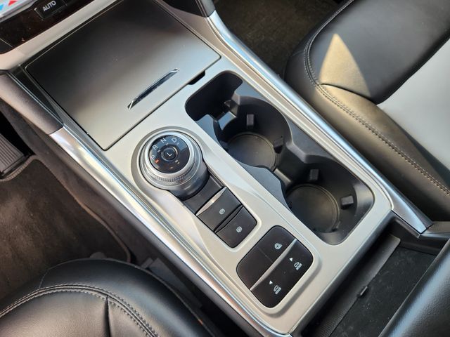 2022 Ford Explorer XLT Black at AutoSavvy Houston Southwest