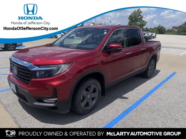 Radiant Red 2022 Honda Ridgeline RTL-E AWD Pickup Truck All-Wheel Drive 9-Speed Automatic