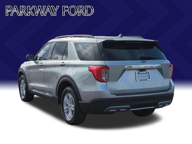 Used 2024 Silver Ford XLT image 3
