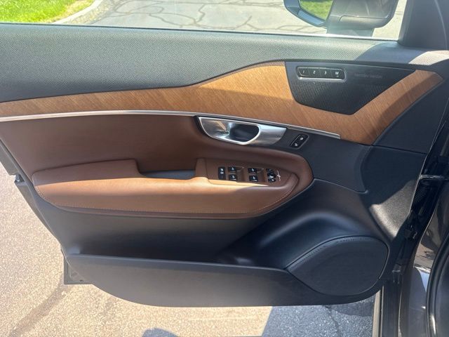 Used 2023 Volvo XC90 Recharge Plug-In Hybrid SUV