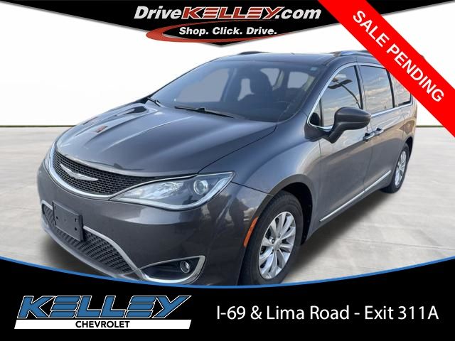 2018 Chrysler Pacifica Touring L Plus FWD