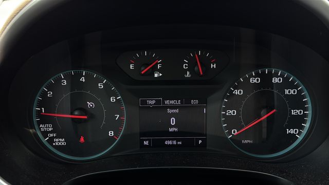 Used 2025 White Chevrolet LT image 13