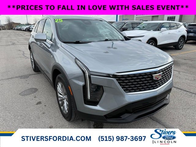 2025 Cadillac XT4 Premium Luxury AWD
