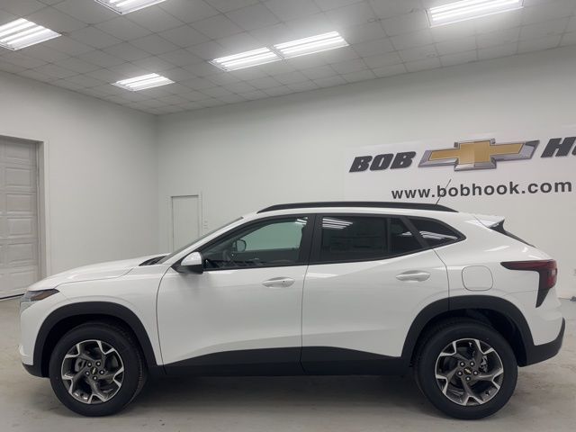 new 2026 Chevrolet Trax car, priced at $23,885