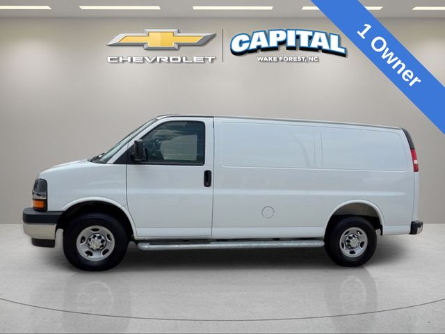 Used 2025 White Chevrolet Work Van image 2