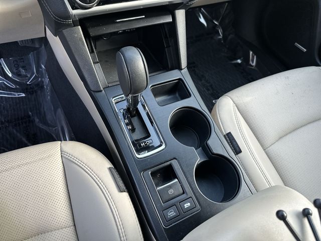 2019 Subaru Outback - $17,777