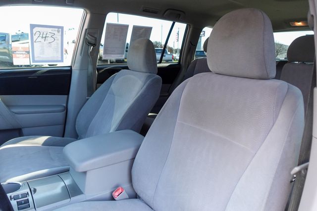 used 2012 Toyota Highlander car, priced at $9,800