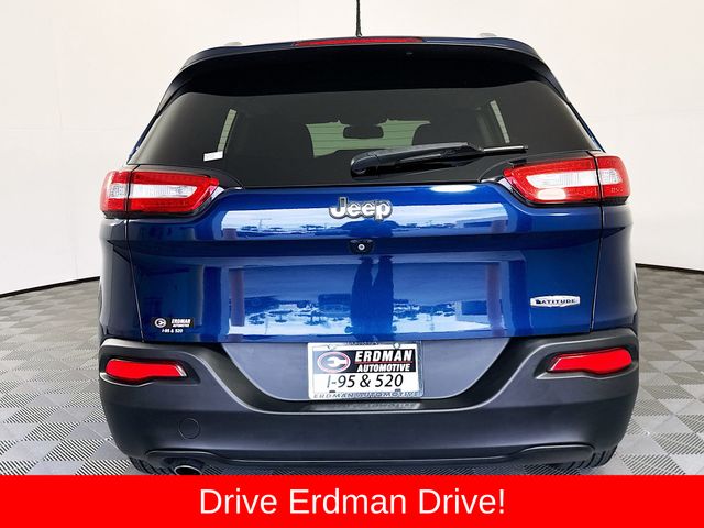 Used 2018 Jeep Cherokee SUV