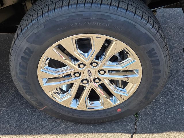 New 2026 Ford F-150 SuperCrew 5.5' Box XLT