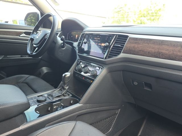 2019 Volkswagen Atlas SEL Premium:169611A2