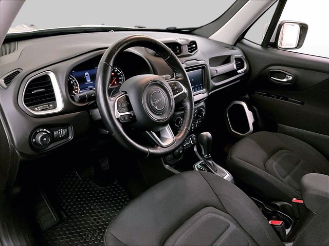 2021 Jeep Renegade Latitude Silver at South Hills Kia