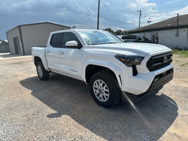 2025 Toyota Tacoma SR5 Double Cab 4WD