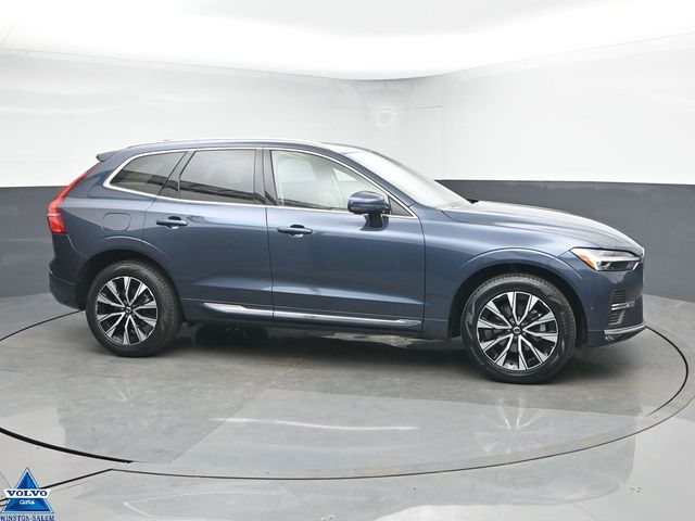 Denim Blue Metallic 2023 Volvo XC60 B5 Plus Bright Theme AWD SUV / Crossover All-Wheel Drive Automatic