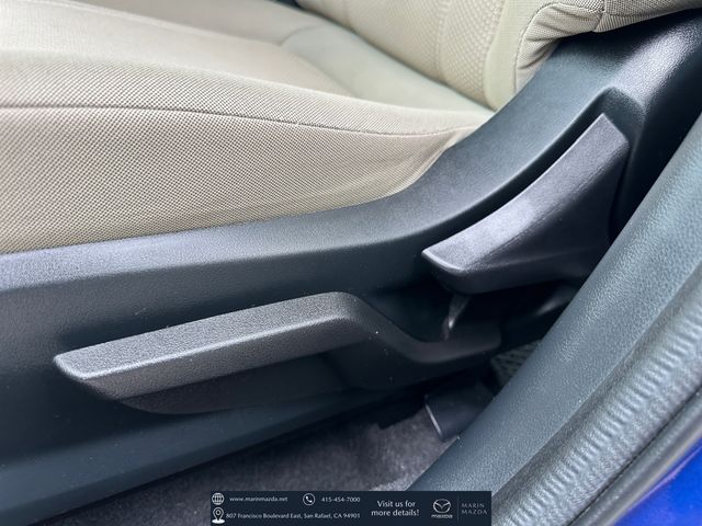 Used 2023 Blue Subaru Base image 20