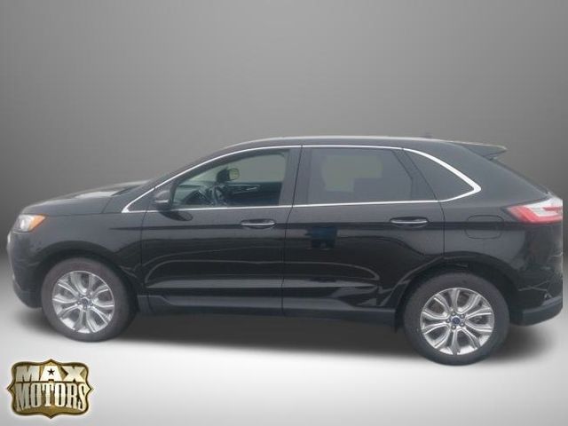 2022 Ford Edge Titanium 5