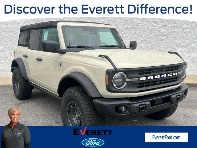 Desert Sand 2025 Ford Bronco SUV / Crossover Four-Wheel Drive Automatic