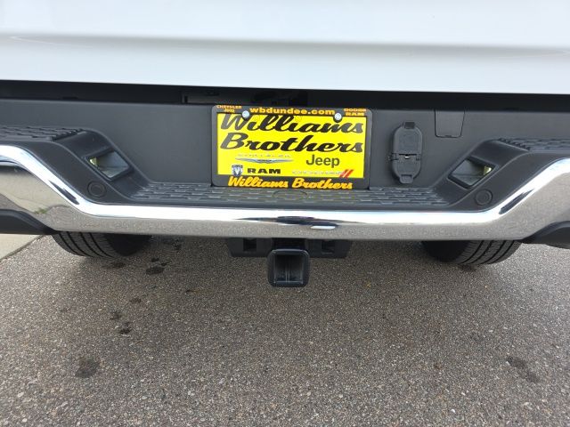 2025 Ram 1500 Big Horn/Lone Star - Bright White Clearcoat exterior view 9