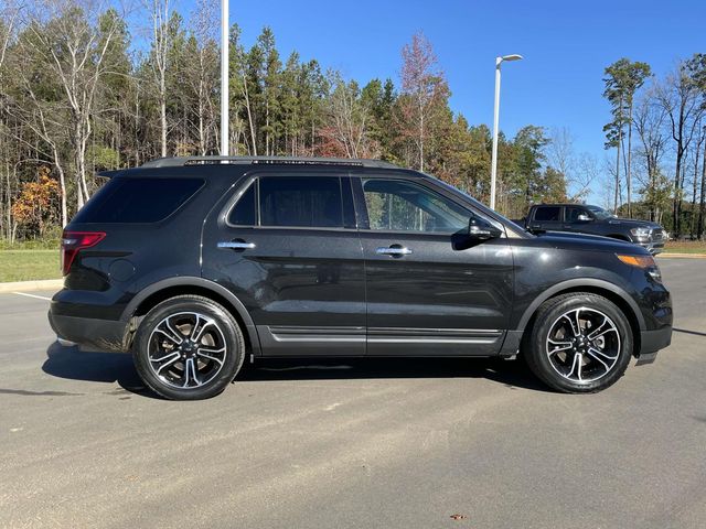 2014 Ford Explorer Sport 11