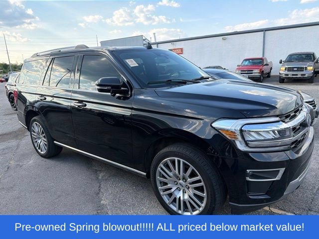 Used 2023 Black Metallic Ford Limited image 9