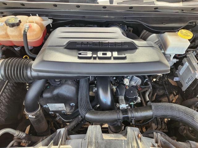 Used 2020 Silver Ram Limited image 23