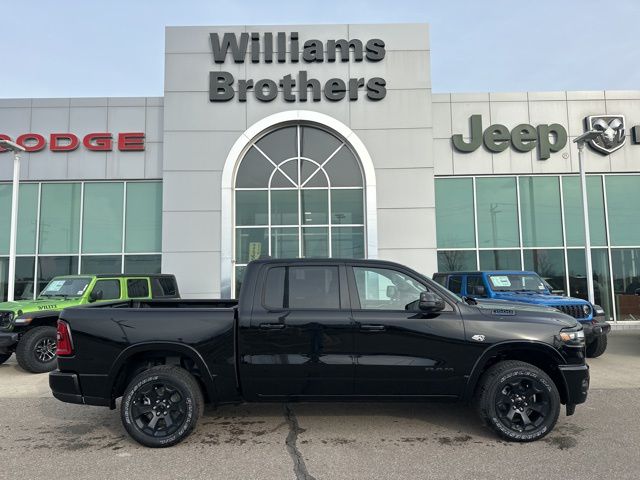 2026 Ram 1500 Big Horn/Lone Star - Diamond Black Crystal Pearlcoat exterior view 4