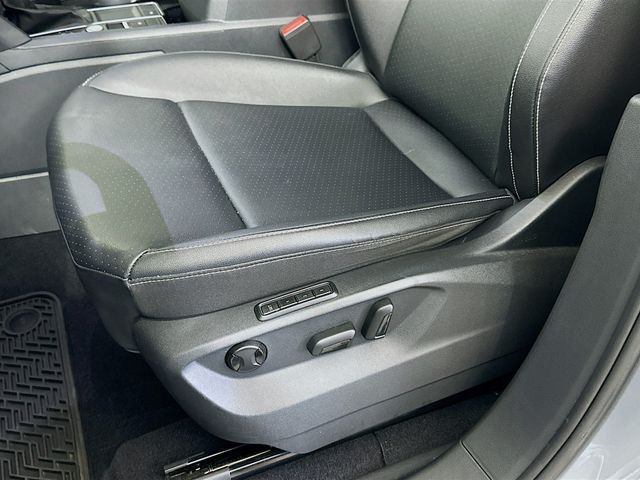 2021 Volkswagen Atlas SEL photo