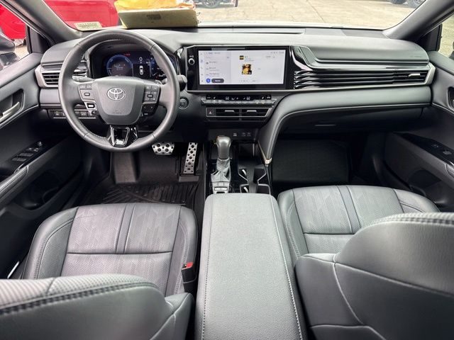 2025 Toyota Camry XSE - Photo 16