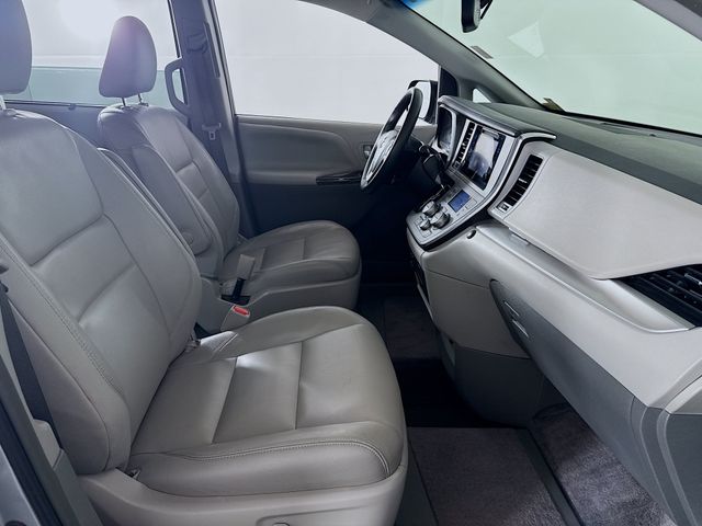 Used 2016 Toyota Sienna Van