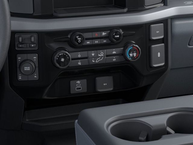 2025 Ford F-350SD XL photo
