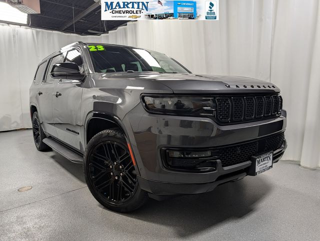 Baltic Gray Metallic Clearcoat 2023 Jeep Wagoneer Series II 4WD SUV / Crossover Four-Wheel Drive 8-Speed Automatic