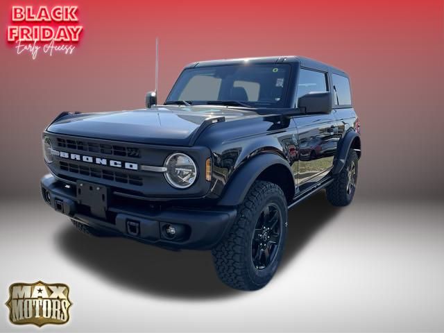 2024 Ford Bronco Black Diamond 3