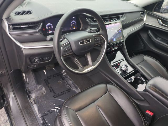 used 2023 Jeep Grand Cherokee car, priced at $28,990