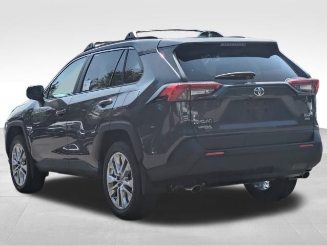 2024 Toyota RAV4 XLE Premium 6