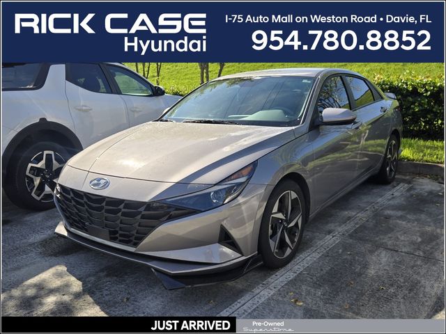 2023 Hyundai Elantra SEL FWD