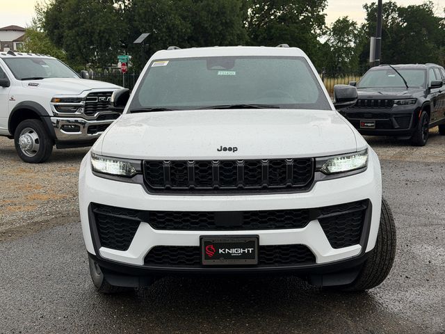 new 2026 Jeep Grand Cherokee car, priced at $36,930