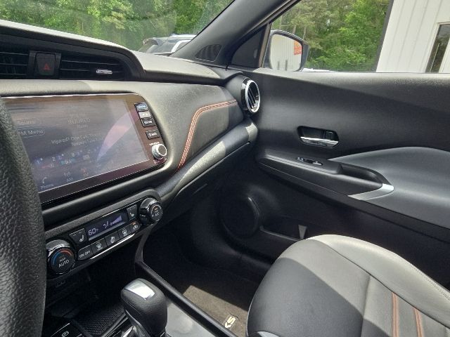 2024 Nissan Kicks SR:168732B