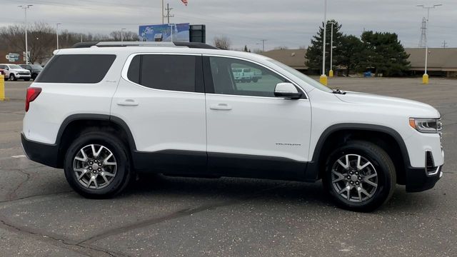 2022 GMC Acadia SLE 9