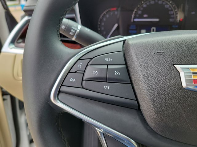 2018 Cadillac XT5 Luxury White at Autostrade