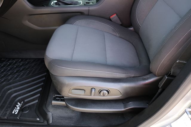 Used Car 2023 Chevrolet Traverse  Lt For Sale Under $30,000 In Austin, Texas