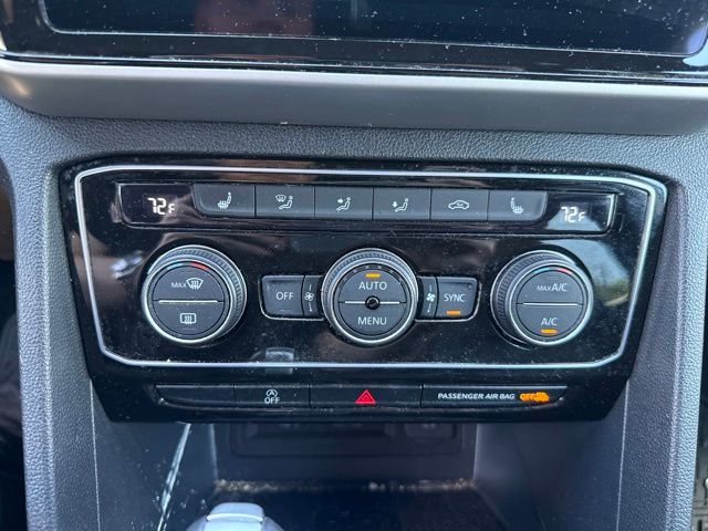 2023 Volkswagen Atlas Cross Sport 2.0T SE w/Technology White at Sutliff Volkswagen